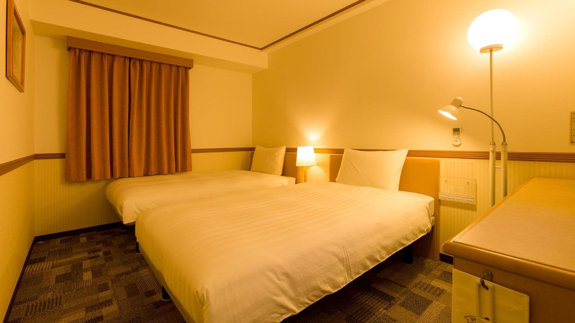 Toyoko Inn Kagoshima Chuo Eki Nishi Guchi חדר תמונה